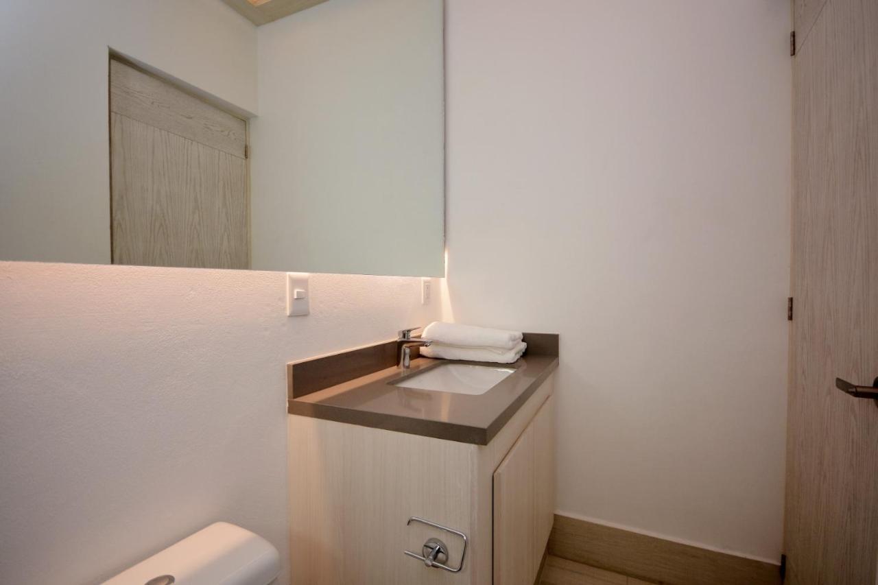 Mayan Monk Suites بلايا ديل كارمن المظهر الخارجي الصورة